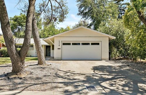 1314 Alice St, Davis, CA 95616-2413