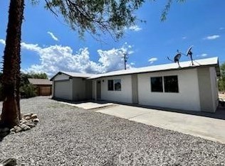13415 Julian Dr, Desert Hot Springs, CA 92240-5721