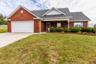1406 Caleb Trl, Greenback, TN 37742-3448