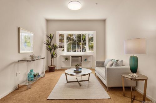 1800 Kaioo Dr, Honolulu HI 96815-1009 exterior