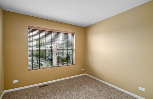 1467 Bar Harbor Ct, Pingree Grove IL  60140-2077 exterior