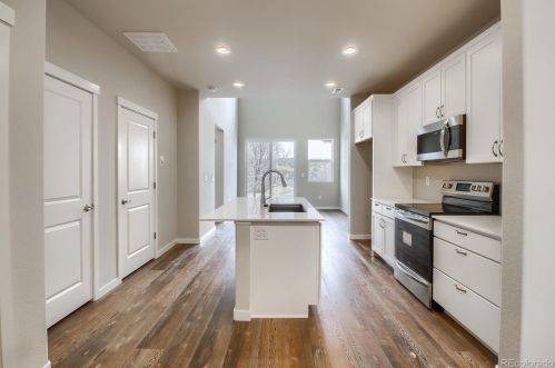 4347 98 Pl, Denver CO 80229-3289 exterior