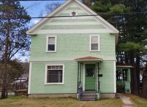 75 Garfield St, Laconia, NH 03246-3764