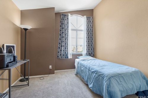 20539 Bloomfield Rd, Riverside CA  92508-2916 exterior