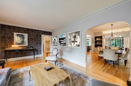 2858 Hl Dr, Atlanta GA  30305-3422 exterior