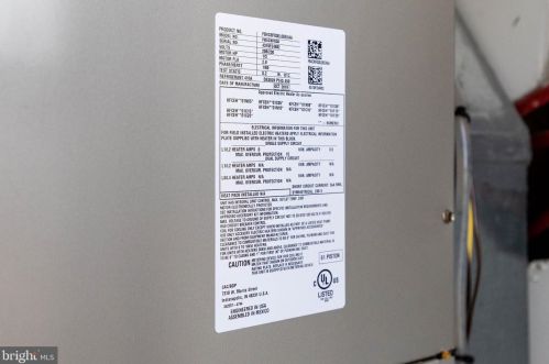 2024 8th St, Philadelphia PA  19122-1304 exterior