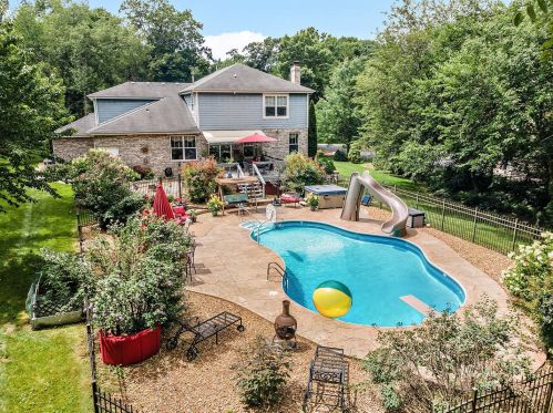 11535 Elbridge Ave, Palos Park, IL 60464-1037