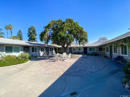 2228 Westport Dr, Anaheim, CA 92806-4161