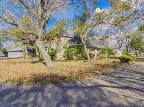 11801 H St, Morgans Point TX 77571-5802 exterior