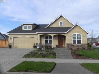 5913 Latour Ln, Eugene, OR 97402-7561