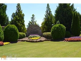 62 Parkmont Ln, Dallas, GA 30132-9701