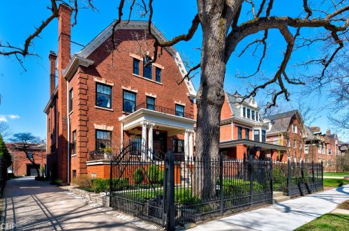 4932 Kimbark Ave, Chicago, IL 60615-2922
