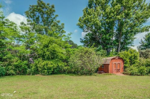 320 Conyers Rd, Mcdonough GA  30253-2304 exterior