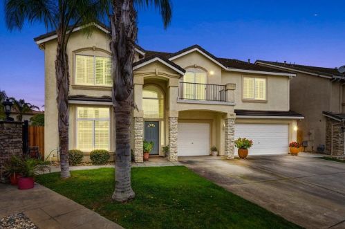9491 Winding River Way, Elk Grove, CA 95624-1263