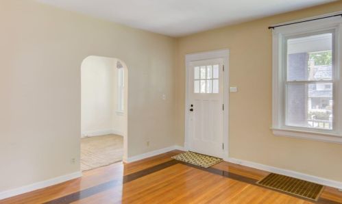 2215 Hannaford Ave, Cincinnati OH  45212-1611 exterior