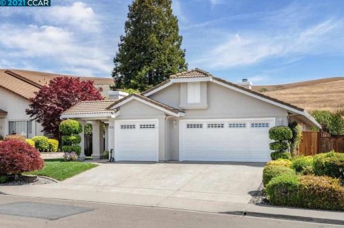 5200 Canyon Crest Dr, San Ramon, CA 94582-4838