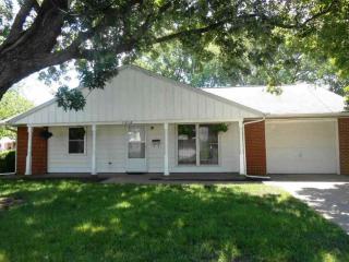 1616 Florence Ave, Pekin IL  61554-1902 exterior