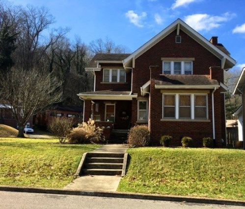 2167 Donald Ave, Huntington WV  25701-4903 exterior