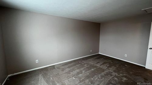 16512 Louisiana Dr, Aurora CO 80012-4768 exterior