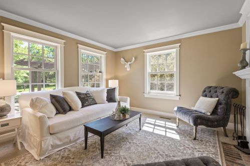 12055 Gantry Ct, Saint Paul MN  55124-6200 exterior