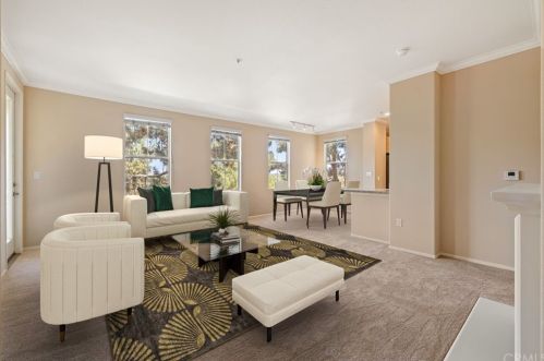 3349 Watermarke Pl, Irvine, CA 92612-5621