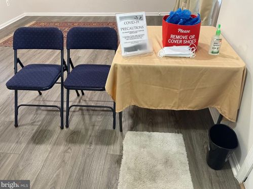 15034 Shamrock Ridge Rd, Silver Spring MD 20906-6107 exterior