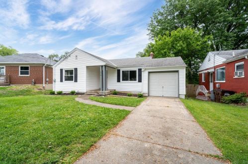 376 Bob Dr, Cincinnati, OH 45238-5802