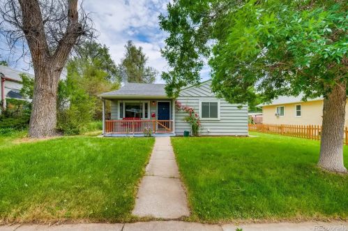 2540 Gray St, Denver, CO 80214-1143
