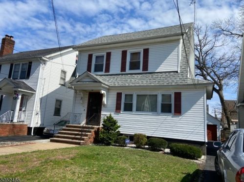 16 Midland Pl, Newark, NJ 07106-2804