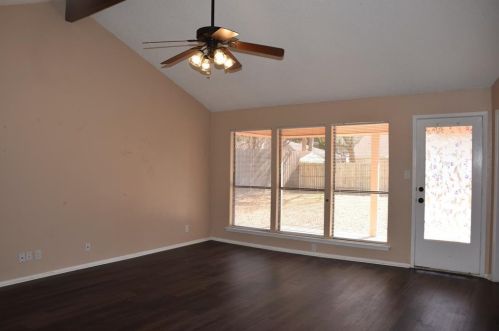 1008 Westminster Dr, Midlothian TX  76063 exterior