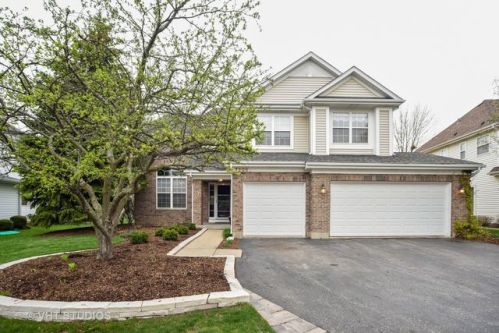 7206 Presidential Dr, Gurnee, IL 60031-5301