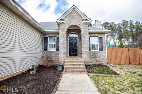232 Christian Cir, Carrollton, GA 30116-3814
