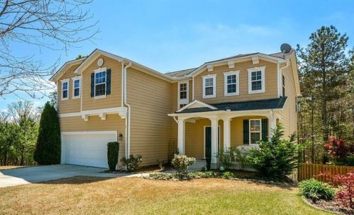 6048 Park Leaf Walk, Buford, GA 30518-7266