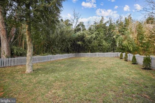 9103 1st Ave, Silver Spring MD 20912-4654 exterior