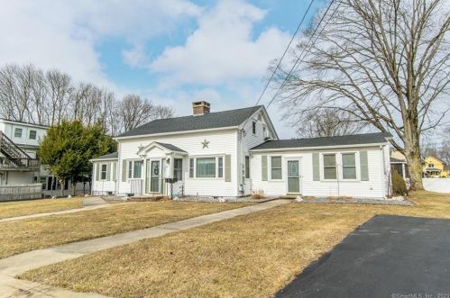 64 Winter St, Killingly, CT 06239-2841