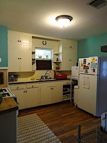 2502 2nd St, Austin TX  78702-4708 exterior