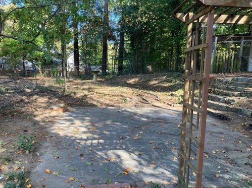 1367 Carolyn Dr, Atlanta GA  30329-3546 exterior