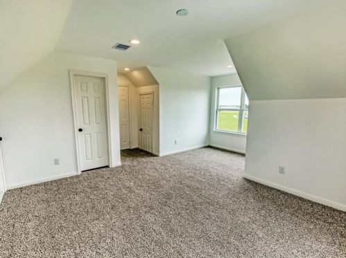 738 Angus Trl, Angleton TX 77515-9833 exterior