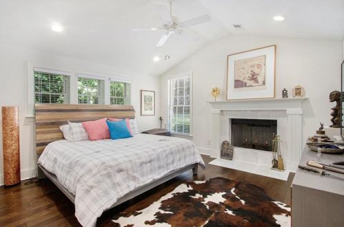 4142 Haverhill Dr, Atlanta GA  30342-3818 exterior