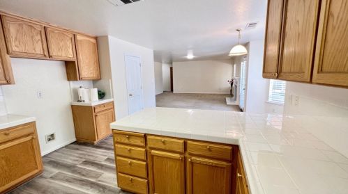 1012 Garden St, Los Banos CA  93635-4563 exterior