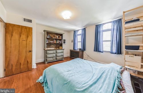 1917 10th St, Philadelphia PA 19148-2358 exterior