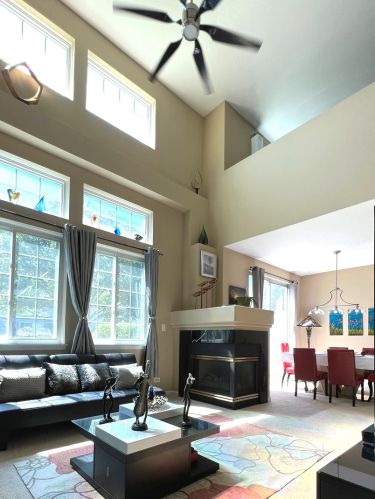 1485 Waterbury Cir, Palatine, IL 60074-7070