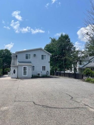 444 Prospect St, Torrington CT  06790-4937 exterior