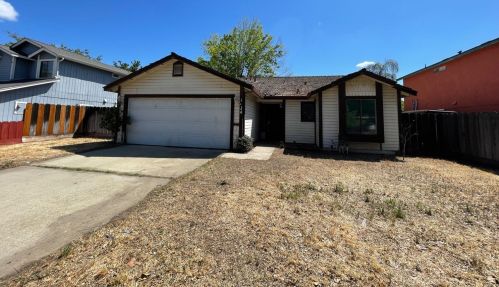 1824 Walpole Dr, Modesto, CA 95358-6923