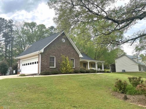 928 Stewart Rd, Lagrange, GA 30241-8100
