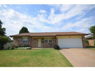 206 Klondike Dr, Yukon, OK 73099-4725