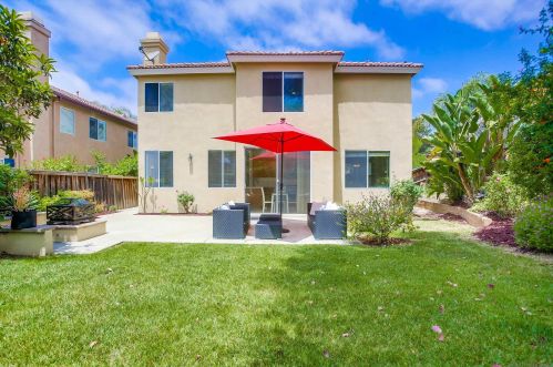 3519 Calle Hidalgo, Carlsbad, CA 92009-4565