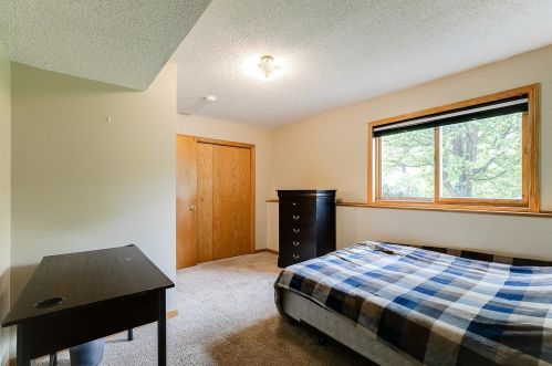 1980 Heath Ave, Saint Paul MN  55128-5206 exterior