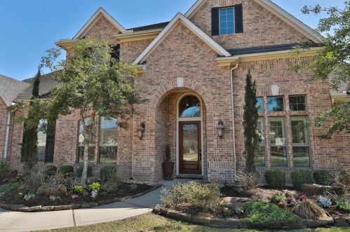 10118 Logan Grove Ct, Conroe, TX 77302-5270