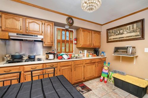 2674 Decatur St, Gary IN 46405-1415 exterior